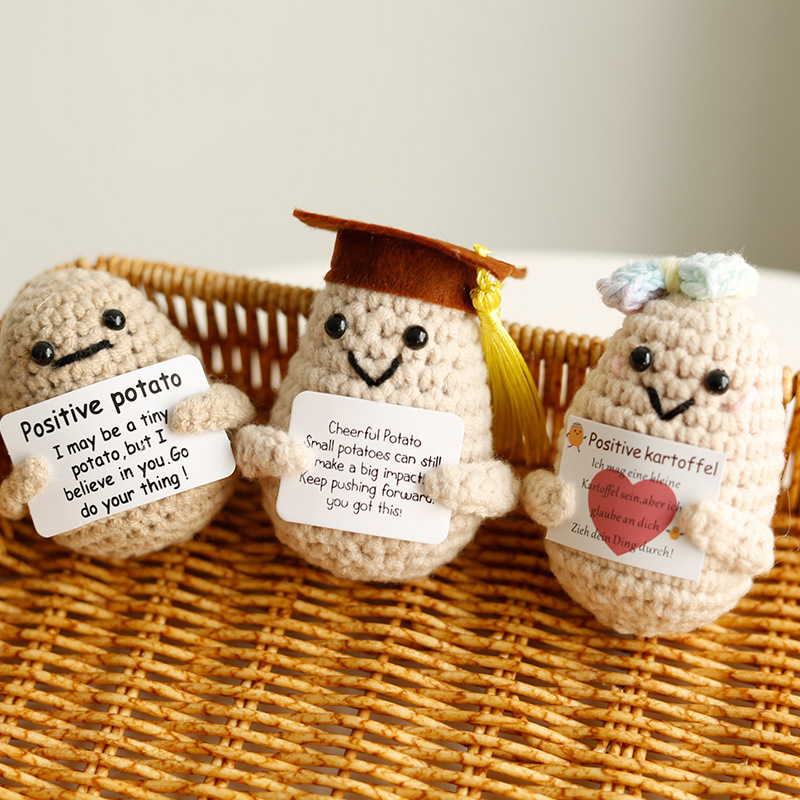 Muñeca de lana de felpa hecha  - Home Textiles France reseña y precio